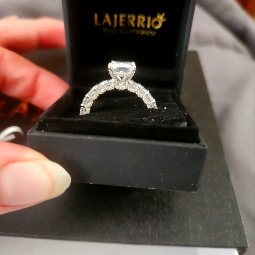 5.75g Sterling 925 CZ stones Size 10.5 Engagement ring set 1 band 18kgold plated